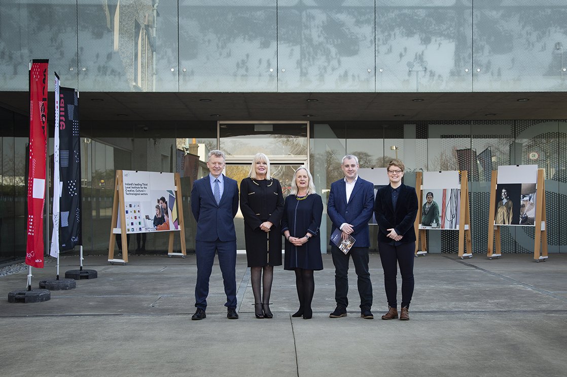 Dr. Andrew Power, Minister Mitchell O'Connor, Dr. Annie Doona, David Holohan and Chloe Power